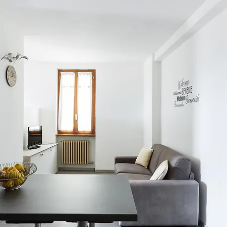 View - Bymyhomeincomo Apartment Cernobbio